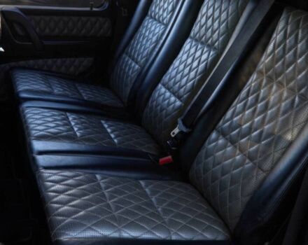 Черный Мерседес Г-Класс, объемом двигателя 6 л и пробегом 66 тыс. км за 4500 $, фото 8 на Automoto.ua