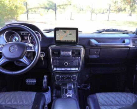 Черный Мерседес Г-Класс, объемом двигателя 6 л и пробегом 66 тыс. км за 4500 $, фото 6 на Automoto.ua