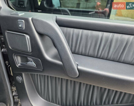 Чорний Мерседес Г-Клас, об'ємом двигуна 3.98 л та пробігом 56 тис. км за 78300 $, фото 47 на Automoto.ua