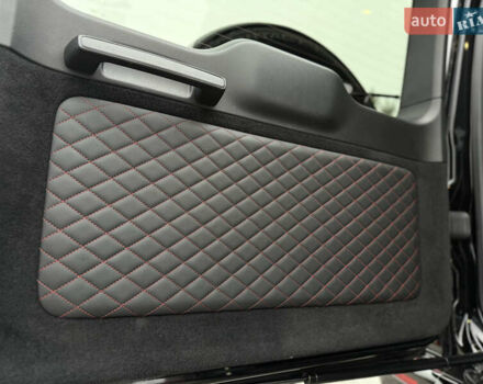 Черный Мерседес Г-Класс, объемом двигателя 3.98 л и пробегом 100 тыс. км за 128900 $, фото 77 на Automoto.ua