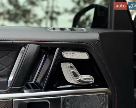 Черный Мерседес Г-Класс, объемом двигателя 3.98 л и пробегом 100 тыс. км за 128900 $, фото 28 на Automoto.ua