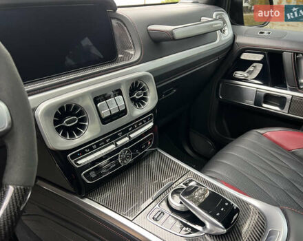 Черный Мерседес Г-Класс, объемом двигателя 4 л и пробегом 66 тыс. км за 169000 $, фото 142 на Automoto.ua