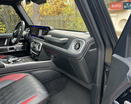 Черный Мерседес Г-Класс, объемом двигателя 4 л и пробегом 66 тыс. км за 169000 $, фото 209 на Automoto.ua