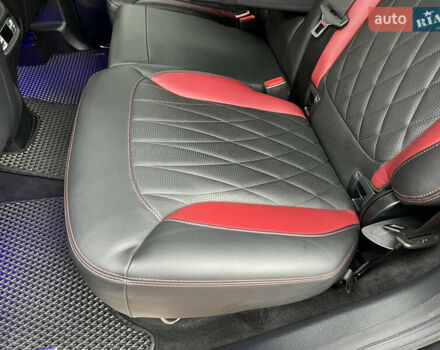 Черный Мерседес Г-Класс, объемом двигателя 4 л и пробегом 66 тыс. км за 169000 $, фото 172 на Automoto.ua