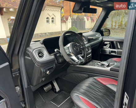 Черный Мерседес Г-Класс, объемом двигателя 4 л и пробегом 66 тыс. км за 169000 $, фото 114 на Automoto.ua