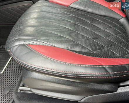 Черный Мерседес Г-Класс, объемом двигателя 4 л и пробегом 66 тыс. км за 169000 $, фото 127 на Automoto.ua