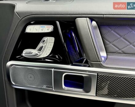 Черный Мерседес Г-Класс, объемом двигателя 3.98 л и пробегом 19 тыс. км за 199800 $, фото 24 на Automoto.ua