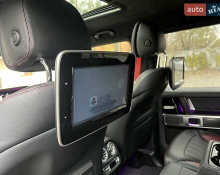 Черный Мерседес Г-Класс, объемом двигателя 4 л и пробегом 66 тыс. км за 169000 $, фото 176 на Automoto.ua