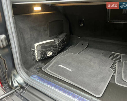 Черный Мерседес Г-Класс, объемом двигателя 4 л и пробегом 66 тыс. км за 169000 $, фото 93 на Automoto.ua