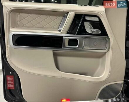 Черный Мерседес Г-Класс, объемом двигателя 3.98 л и пробегом 88 тыс. км за 149000 $, фото 9 на Automoto.ua