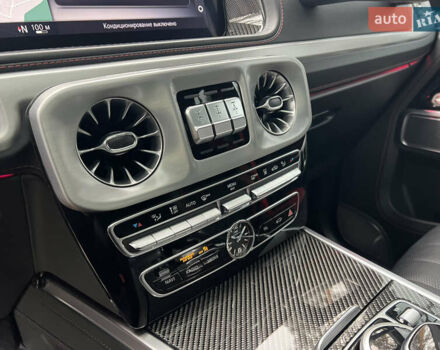 Черный Мерседес Г-Класс, объемом двигателя 4 л и пробегом 66 тыс. км за 169000 $, фото 154 на Automoto.ua