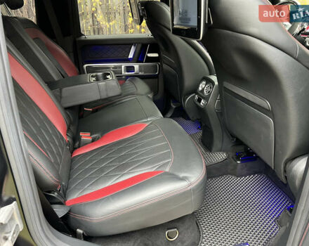 Черный Мерседес Г-Класс, объемом двигателя 4 л и пробегом 66 тыс. км за 169000 $, фото 184 на Automoto.ua