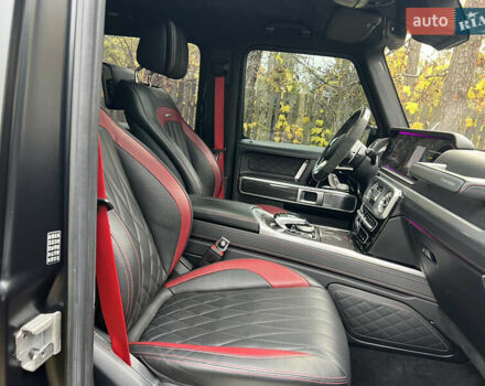 Черный Мерседес Г-Класс, объемом двигателя 4 л и пробегом 66 тыс. км за 169000 $, фото 212 на Automoto.ua