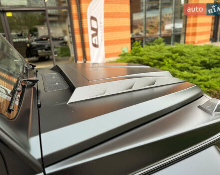 Черный Мерседес Г-Класс, объемом двигателя 3.98 л и пробегом 9 тыс. км за 330000 $, фото 7 на Automoto.ua