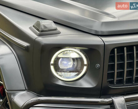 Черный Мерседес Г-Класс, объемом двигателя 4 л и пробегом 66 тыс. км за 169000 $, фото 25 на Automoto.ua