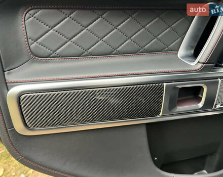 Черный Мерседес Г-Класс, объемом двигателя 4 л и пробегом 66 тыс. км за 169000 $, фото 167 на Automoto.ua
