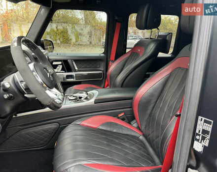 Черный Мерседес Г-Класс, объемом двигателя 4 л и пробегом 66 тыс. км за 169000 $, фото 119 на Automoto.ua