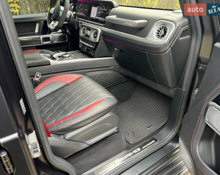 Черный Мерседес Г-Класс, объемом двигателя 4 л и пробегом 66 тыс. км за 169000 $, фото 200 на Automoto.ua