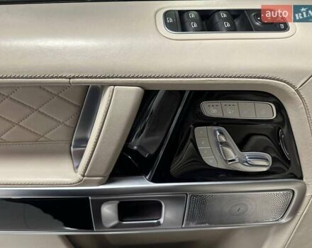 Черный Мерседес Г-Класс, объемом двигателя 3.98 л и пробегом 88 тыс. км за 149000 $, фото 10 на Automoto.ua