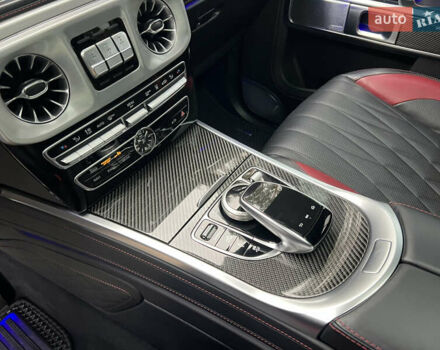 Черный Мерседес Г-Класс, объемом двигателя 4 л и пробегом 66 тыс. км за 169000 $, фото 144 на Automoto.ua