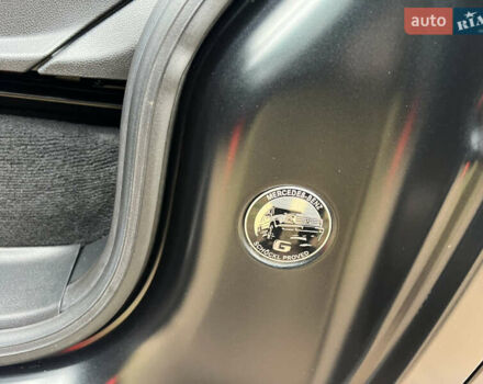 Черный Мерседес Г-Класс, объемом двигателя 4 л и пробегом 66 тыс. км за 169000 $, фото 179 на Automoto.ua