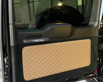 Черный Мерседес Г-Класс, объемом двигателя 3.98 л и пробегом 40 тыс. км за 218000 $, фото 35 на Automoto.ua