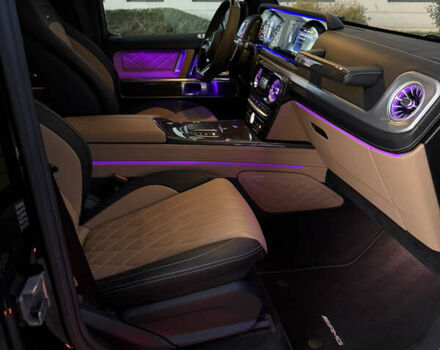 Черный Мерседес Г-Класс, объемом двигателя 3.98 л и пробегом 40 тыс. км за 218000 $, фото 17 на Automoto.ua