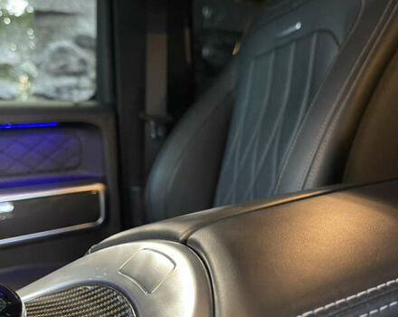 Черный Мерседес Г-Класс, объемом двигателя 3.98 л и пробегом 89 тыс. км за 177000 $, фото 15 на Automoto.ua