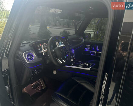 Чорний Мерседес Г-Клас, об'ємом двигуна 3.98 л та пробігом 123 тис. км за 153900 $, фото 3 на Automoto.ua