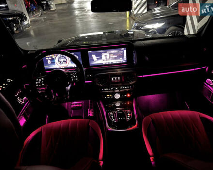 Черный Мерседес Г-Класс, объемом двигателя 3.98 л и пробегом 41 тыс. км за 183000 $, фото 26 на Automoto.ua