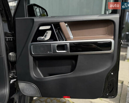 Черный Мерседес Г-Класс, объемом двигателя 3.98 л и пробегом 59 тыс. км за 153999 $, фото 80 на Automoto.ua