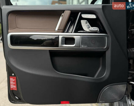 Черный Мерседес Г-Класс, объемом двигателя 3.98 л и пробегом 59 тыс. км за 153999 $, фото 27 на Automoto.ua