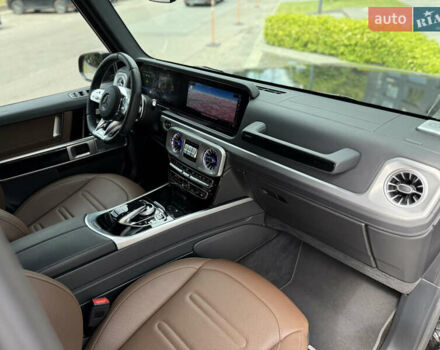 Черный Мерседес Г-Класс, объемом двигателя 3.98 л и пробегом 59 тыс. км за 153999 $, фото 86 на Automoto.ua