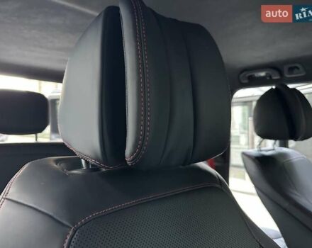 Чорний Мерседес Г-Клас, об'ємом двигуна 4 л та пробігом 87 тис. км за 145000 $, фото 79 на Automoto.ua
