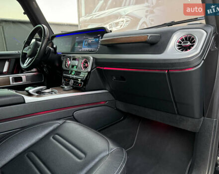 Черный Мерседес Г-Класс, объемом двигателя 3 л и пробегом 89 тыс. км за 179000 $, фото 62 на Automoto.ua