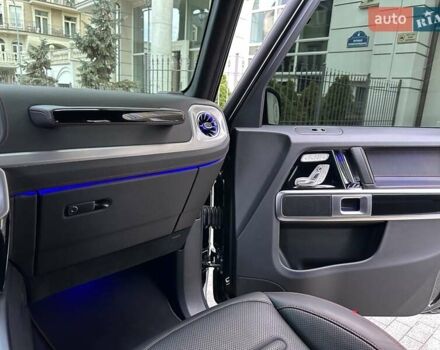 Чорний Мерседес Г-Клас, об'ємом двигуна 4 л та пробігом 87 тис. км за 145000 $, фото 64 на Automoto.ua