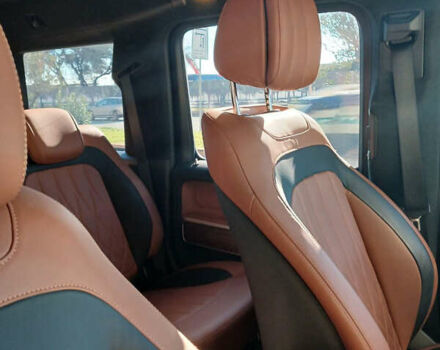 Черный Мерседес Г-Класс, объемом двигателя 2.93 л и пробегом 14 тыс. км за 150000 $, фото 4 на Automoto.ua