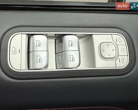 Чорний Мерседес Г-Клас, об'ємом двигуна 3.98 л та пробігом 35 тис. км за 219000 $, фото 51 на Automoto.ua