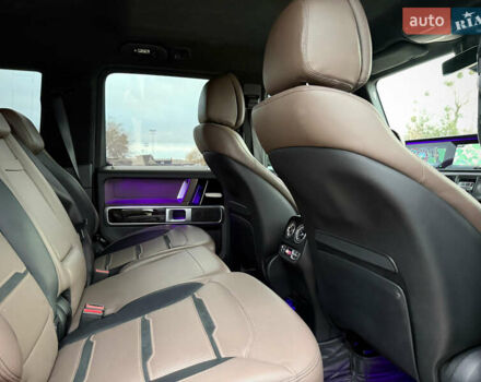 Чорний Мерседес Г-Клас, об'ємом двигуна 3.98 л та пробігом 48 тис. км за 168800 $, фото 67 на Automoto.ua