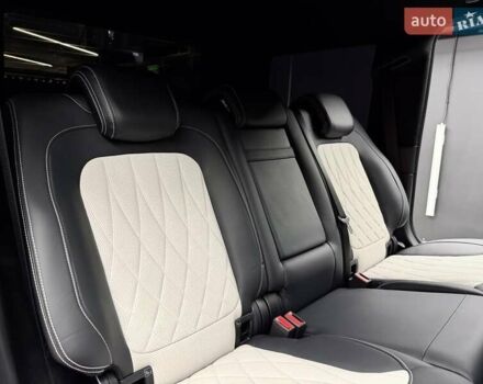 Черный Мерседес Г-Класс, объемом двигателя 4 л и пробегом 37 тыс. км за 209900 $, фото 49 на Automoto.ua