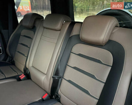 Чорний Мерседес Г-Клас, об'ємом двигуна 3.98 л та пробігом 48 тис. км за 168800 $, фото 54 на Automoto.ua