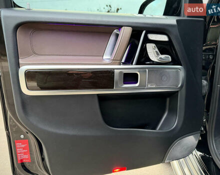 Чорний Мерседес Г-Клас, об'ємом двигуна 3.98 л та пробігом 48 тис. км за 168800 $, фото 38 на Automoto.ua