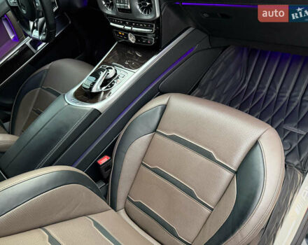 Чорний Мерседес Г-Клас, об'ємом двигуна 3.98 л та пробігом 48 тис. км за 168800 $, фото 52 на Automoto.ua