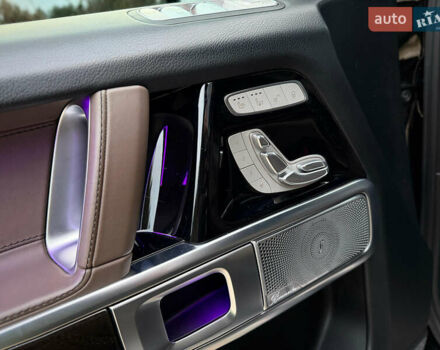 Чорний Мерседес Г-Клас, об'ємом двигуна 3.98 л та пробігом 48 тис. км за 168800 $, фото 42 на Automoto.ua