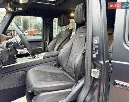 Чорний Мерседес Г-Клас, об'ємом двигуна 3.98 л та пробігом 73 тис. км за 172000 $, фото 19 на Automoto.ua