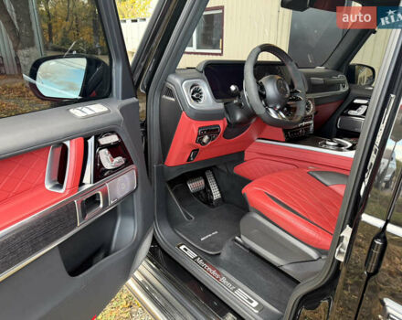 Черный Мерседес Г-Класс, объемом двигателя 4 л и пробегом 37 тыс. км за 170000 $, фото 5 на Automoto.ua