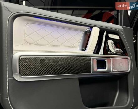 Черный Мерседес Г-Класс, объемом двигателя 4 л и пробегом 37 тыс. км за 209900 $, фото 26 на Automoto.ua