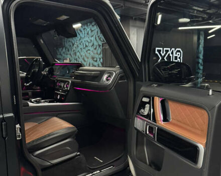 Чорний Мерседес Г-Клас, об'ємом двигуна 3.98 л та пробігом 43 тис. км за 210000 $, фото 39 на Automoto.ua