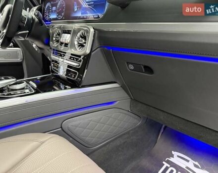 Чорний Мерседес Г-Клас, об'ємом двигуна 3.98 л та пробігом 2 тис. км за 270000 $, фото 66 на Automoto.ua