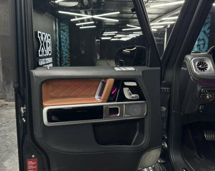 Чорний Мерседес Г-Клас, об'ємом двигуна 3.98 л та пробігом 43 тис. км за 210000 $, фото 25 на Automoto.ua